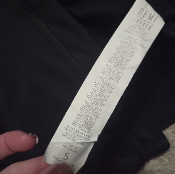 Fabletics By Demi Lovato Mari Jacket Size Small - Picture 3 of 4